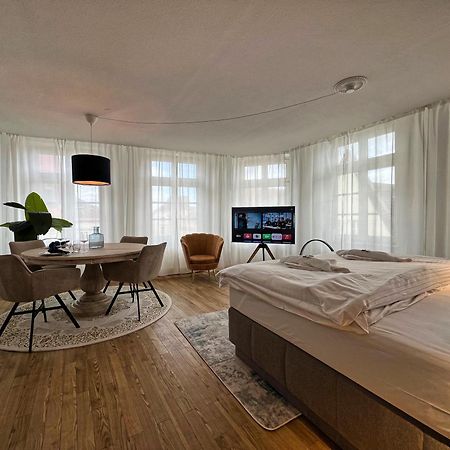 Nr 3 Lichtdurchflutetes Apartment Am Historischen Marktplatz 66 Qm #Cosiness Company 23 Schwerin  Kültér fotó